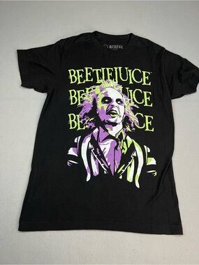 Beetlejuice grachic T-Shirt size small